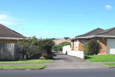 Photo of property in 3/140 Whitford Road, Somerville, Auckland, 2014