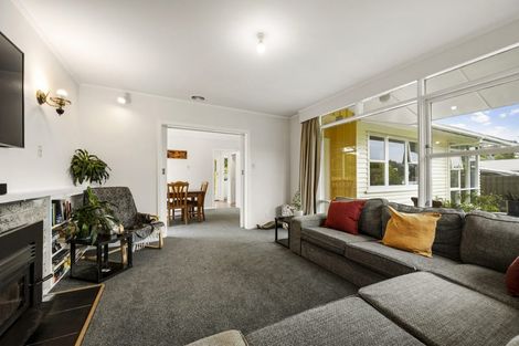 Photo of property in 34 Silverbirch Grove, Churton Park, Wellington, 6037