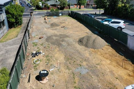 Photo of property in 5 Toru Street, Te Atatu Peninsula, Auckland, 0610
