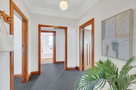 Photo of property in 38 Miro Street, Takaro, Palmerston North, 4410