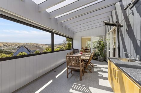 Photo of property in 7 Montserrat Place, Grenada Village, Wellington, 6037