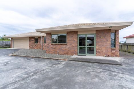Photo of property in 10 Daley Place, Winton, 9720