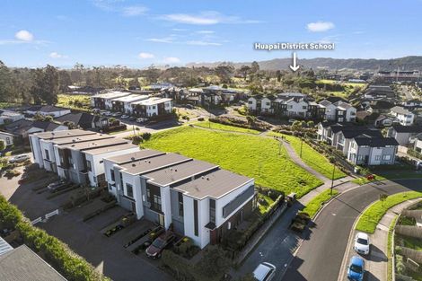 Photo of property in 13b Nellie Drive, Kumeu, 0810