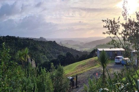 Photo of property in 60 Summer Road, Tinopai, Matakohe, 0593