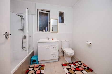 Photo of property in 5 Brough Road, Manurewa East, Auckland, 2102