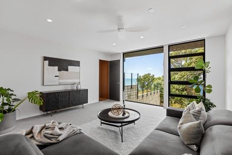 Photo of property in 491 Hibiscus Coast Highway, Orewa, 0931