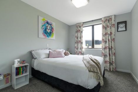 Photo of property in 42 Mckellar Drive, Jacks Point, Queenstown, 9371