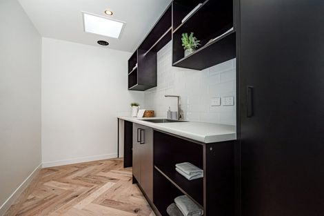 Photo of property in 34 Nevill Road, Hobsonville, Auckland, 0616