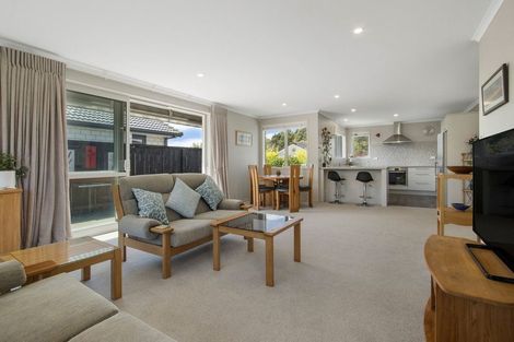 Photo of property in 4 Long Acre Close, Katikati, 3129