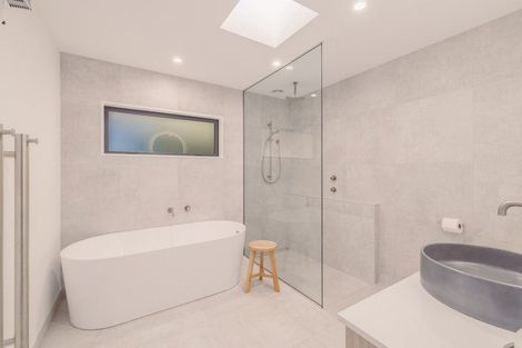 Photo of property in 4 Godley Quay, Lyttelton, 8082