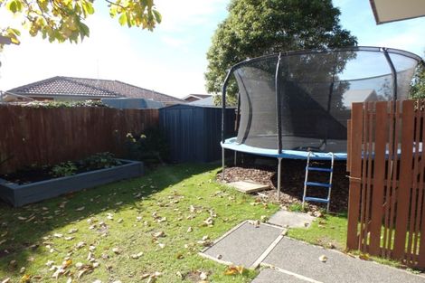 Photo of property in 11 Muir Avenue, Halswell, Christchurch, 8025