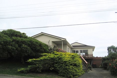 Photo of property in 126 Seaview Road, Paraparaumu Beach, Paraparaumu, 5032