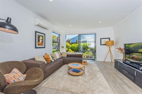 Photo of property in 28 Rangihina Road, Hobsonville, Auckland, 0616