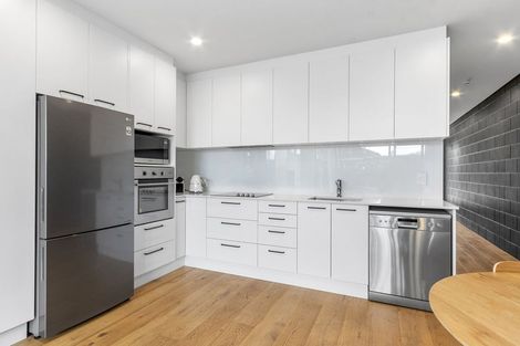Photo of property in 4/19 Champion Street, Edgeware, Christchurch, 8013
