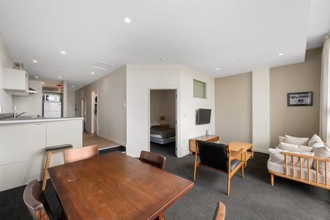 Photo of property in Stadium Garden Flats, 212/107 Thorndon Quay, Pipitea, Wellington, 6011