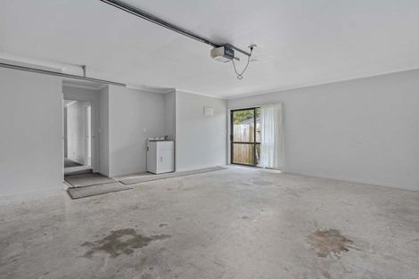 Photo of property in 28/19 Glencarron Place, Bethlehem, Tauranga, 3110