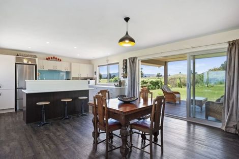Photo of property in 33 Bodes Lane, Kinloch, Taupo, 3377