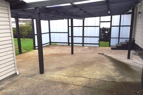 Photo of property in 32 Burundi Avenue, Clendon Park, Auckland, 2103