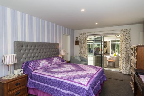 Photo of property in 43 Davaar Crescent, Broomfield, Christchurch, 8042