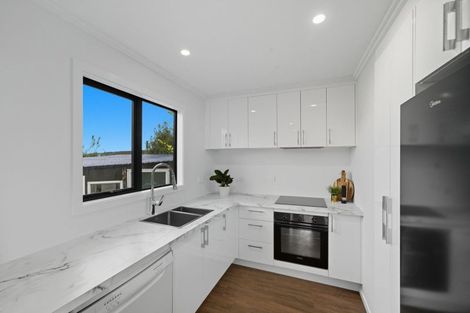 Photo of property in 98 Martin Road, Fairfield, Dunedin, 9018