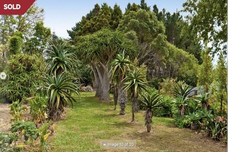 Photo of property in 166a Rimmer Road, Helensville, 0875