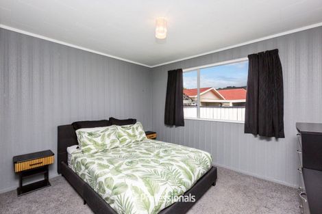 Photo of property in 71f2/ Gemstone Drive, Birchville, Upper Hutt, 5018