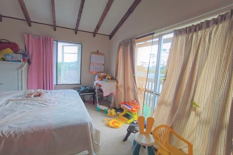 Photo of property in 448 Don Buck Road, Massey, Auckland, 0614