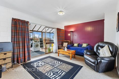 Photo of property in 2/23a Nandana Drive, Glen Eden, Auckland, 0602