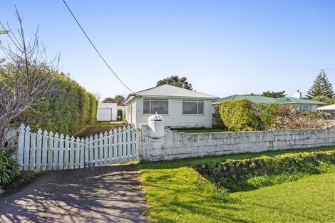 Photo of property in 85 Whitcombe Road, Opunake, 4616