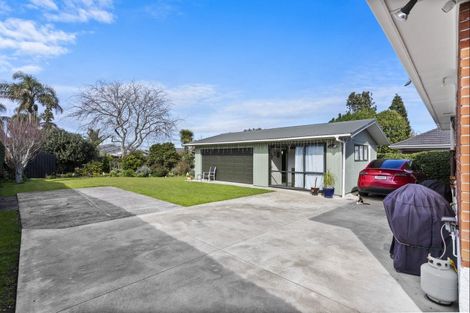 Photo of property in 9 Fairview Road, Papatoetoe, Auckland, 2025