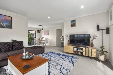Photo of property in 1/919 Whangaparaoa Road, Manly, Whangaparaoa, 0930