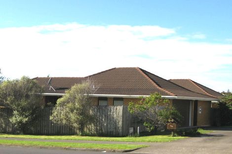 Photo of property in 3/140 Whitford Road, Somerville, Auckland, 2014