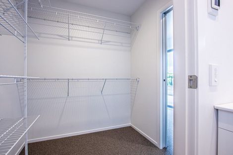 Photo of property in 3 Mirek Street, Waikanae, 5036