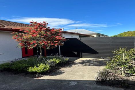 Photo of property in 68a Windermere Road, Papanui, Christchurch, 8053
