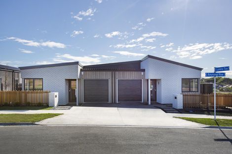 Photo of property in 1/15 Anurangi Rise, Peacocke, Hamilton, 3206
