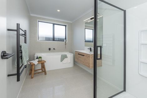 Photo of property in 119 Glenbervie Drive, Glenbervie, 0173