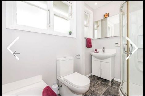 Photo of property in 37a Victory Crescent, Tawa, Wellington, 5028