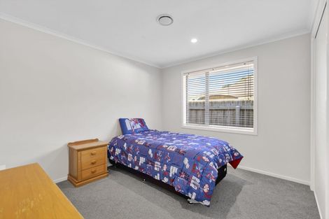 Photo of property in 14 Huntaway Close, Stoke, Nelson, 7011