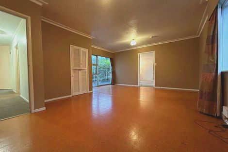 Photo of property in 36 Riverhills Avenue, Pakuranga Heights, Auckland, 2010