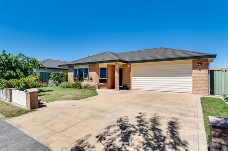 Photo of property in 83 Kensington Drive, Taradale, Napier, 4112