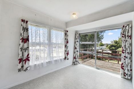 Photo of property in 65 Christmas Road, Manurewa, Auckland, 2102