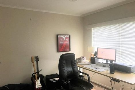 Photo of property in 4/109 Ocean View Road, Hillcrest, Auckland, 0627