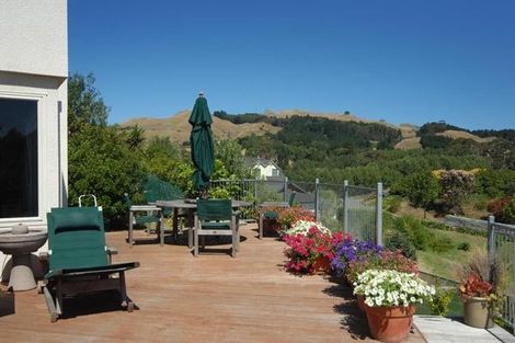 Photo of property in 15 Hikanui Place, Havelock North, 4130