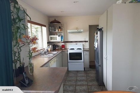 Photo of property in 1/46 Lyttelton Avenue, Forrest Hill, Auckland, 0620
