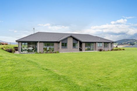 Photo of property in 258 Baker Road, Berwick Forest, Outram, 9073