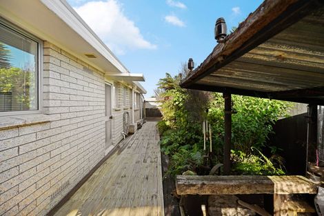 Photo of property in 15a Sandalwood Drive, Dinsdale, Hamilton, 3204