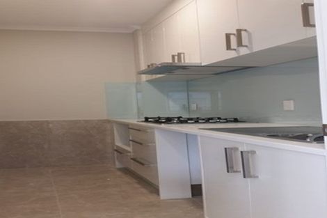 Photo of property in 38 Drumbuoy Drive, Flat Bush, Auckland, 2019