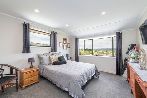 Photo of property in 33 Olympus Way, Richmond, 7020