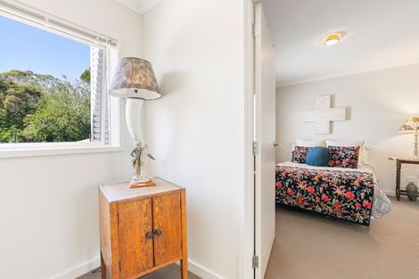 Photo of property in 8 Kensington Drive, Orewa, 0931