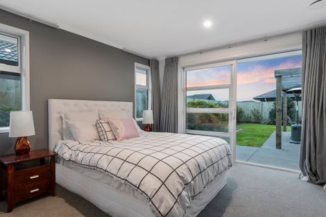 Photo of property in 278 Lakes Boulevard, Pyes Pa, Tauranga, 3112
